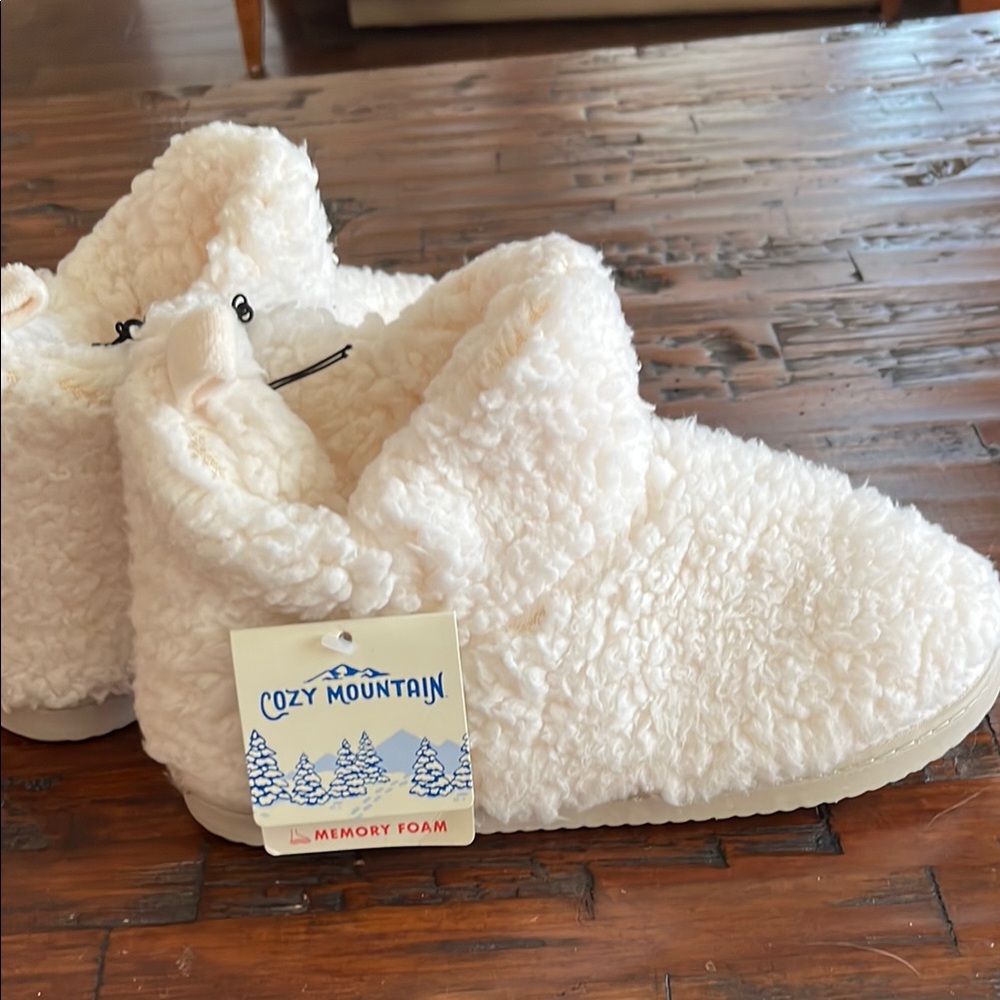 Women's Cream Memory Foam Slippers